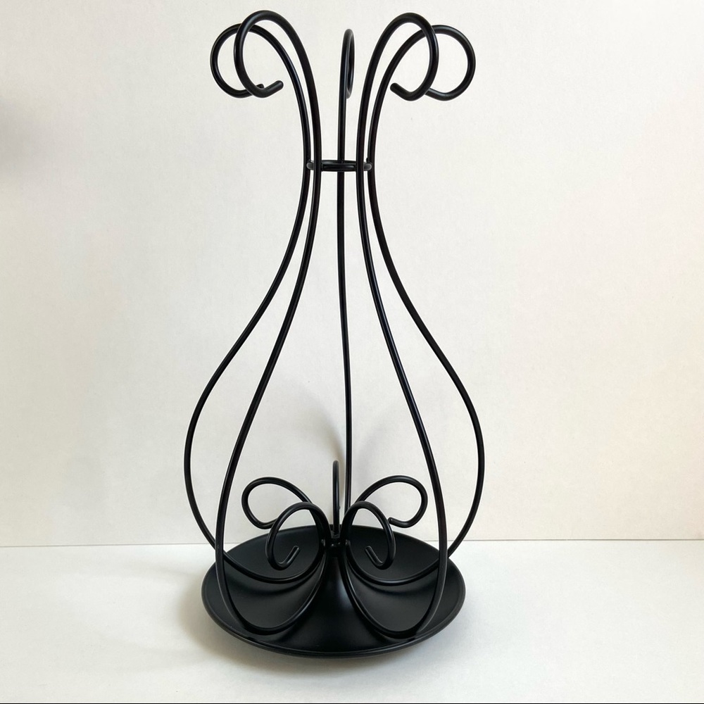 Umbra Design Scrolled Black Metal Jewelry Stand/Organizer